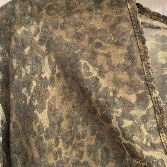 Victoria’s Secret Swim Cover Up size Medium - Picture 5 of 7